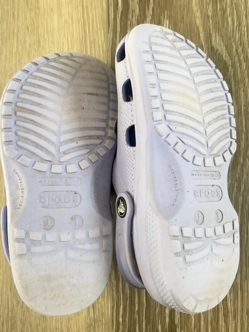 CROCS Kids Light Purple Clog Sandals with Charm Decorations